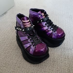 Demonia - Neptune 100 in Purple Glitter Hologram